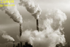 工业发展迅猛，但环境污染需警惕